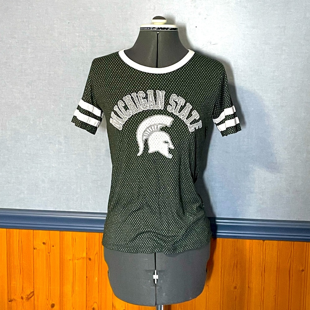 Michigan State jersey tee size small
